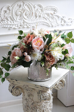 Tymona Dekore 2, kompozycja kwiatowa w naczyniu, wym.35x62x35cm