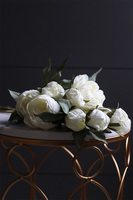 Peonie White Candy, gałązka sztucznej peonii