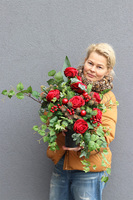 Red Love, zimowy bukiet nagrobny we wkładzie