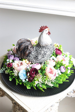 Klementi Easter, wielkanocny stroik na czarnej tacy, wym.23x30cm