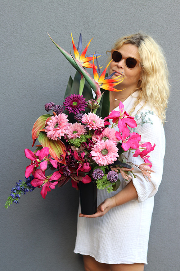 Pink Lerte, bukiet nagrobny we wkładzie, dł.72cm
