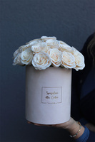 Soap Opera Red, flowerbox na walentynki z mydlanymi różami