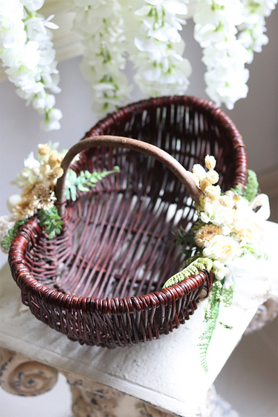 Nelista, dekorowany koszyczek wielkanocny, wys.25cm