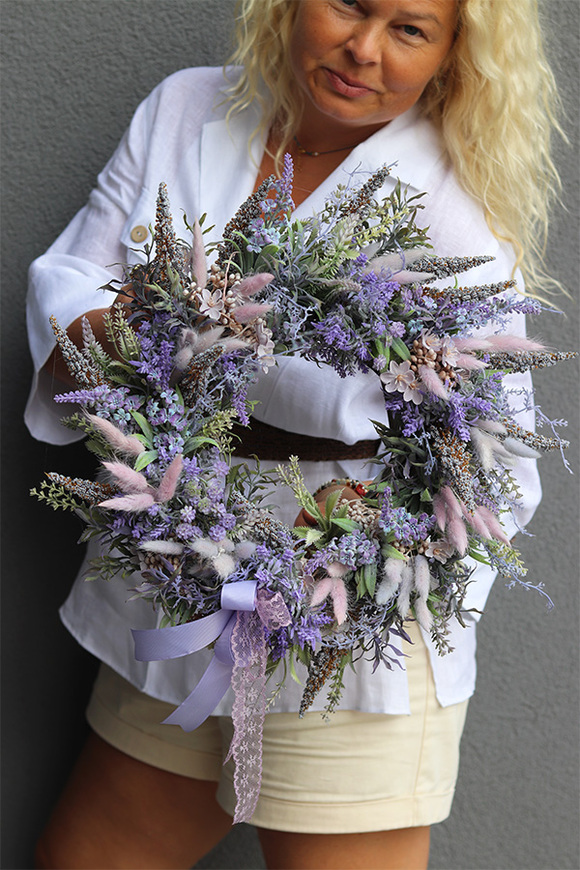 Lavendula, wianek dekoracyjny z lawendą