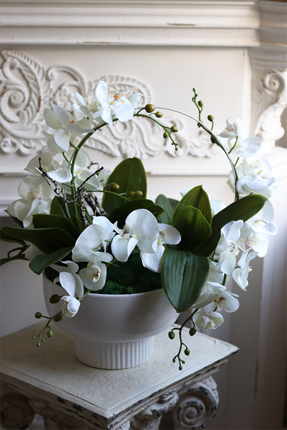 Japandi Orchid Subtelle, sztuczny storczyk w ceramicznym pucharze