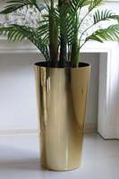 Areca Golderia, wysokiej jakości sztuczna palma w złotej donicy