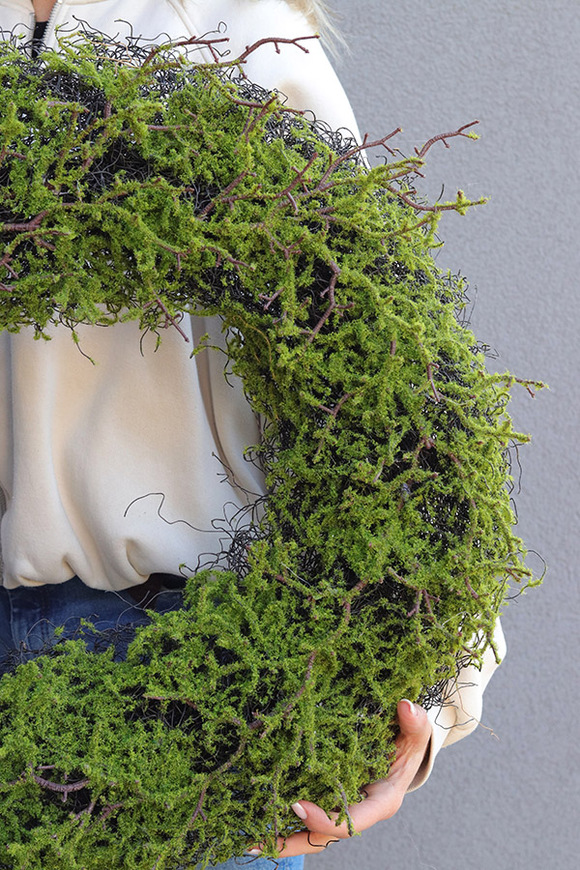 Mossi, dekoracyjny wianek z mchem