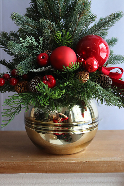 Red Exclusive, realistyczna choinka świąteczna z przybraniem