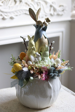 Pastelli, wielkanocny stroik z wielkanocnymi zającami, wys.38cm  