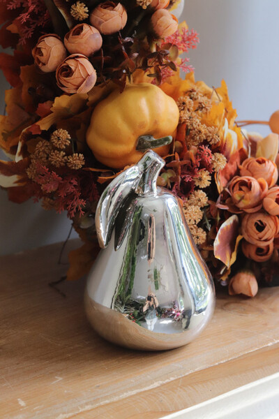 Gruszka Moon, figurka ceramiczna