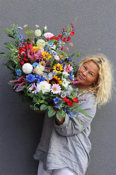 Klimasa Kolory, fioletowa wiązanka nagrobna