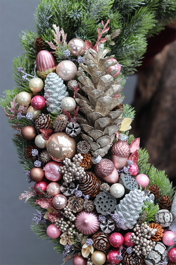 duży świąteczny wianek, Ze Srebrnym Jeleniem, śr.63cm