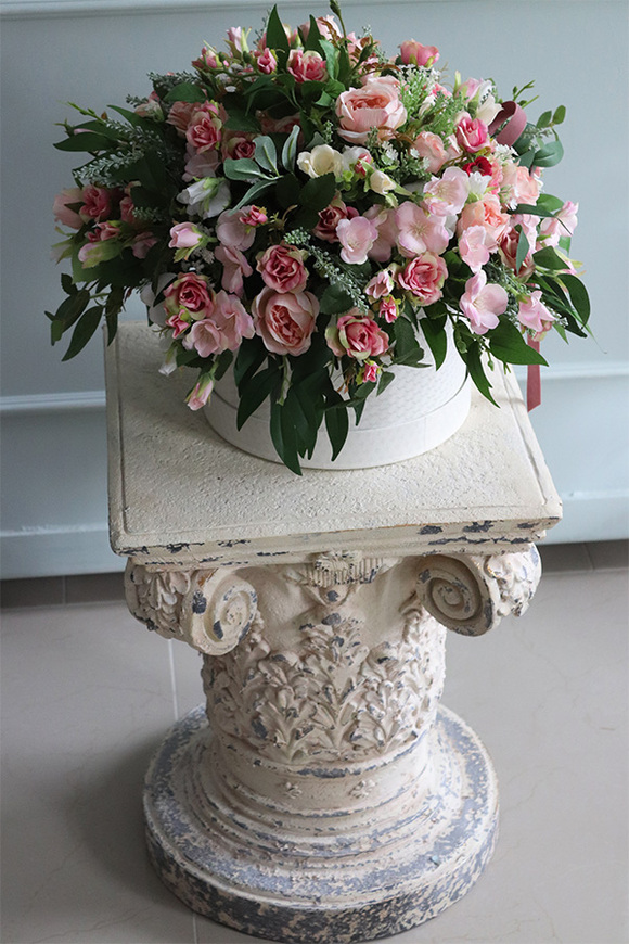 bogaty flowerbox z różami, Różana Kraina 2, wys.40cm 