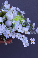 Easter Deco, kompozycja wielkanocna w srebrnym naczyniu