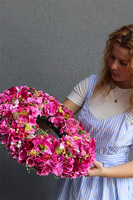 Fuksja Letta, bogaty wianek dekoracyjny