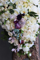 Luksuria Heart Violet, wiązanka nagrobna w kształcie serca