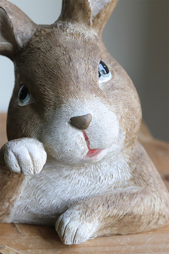 Marzyciel, zajączek wielkanocny figurka