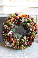 Kreolia, zimowy wianek na drzwi