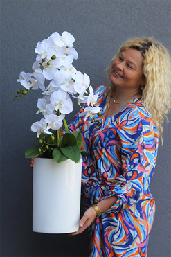 Manfredo Pure White, śnieżnobiały storczyk w wąskiej donicy, wys.83cm