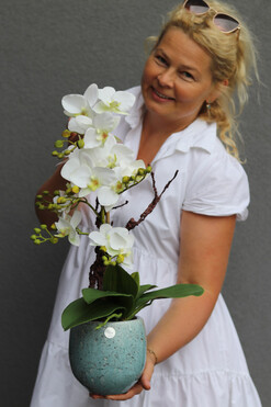 Turkusia, gumowy storczyk w ozdobnej donicy, wys.50cm