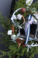 bożonarodzeniowy wianek W Modrzewiach, śr.72cm