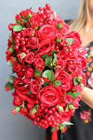 Czerwień to Miłość 2, kompozycja w złotym pucharze