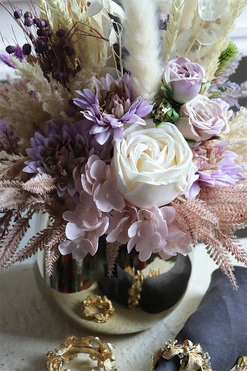 Fioleto Boho, kompozycja kwiatowa z suszem, wys.38cm