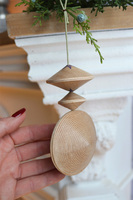 Modern Wood House, drewniane zawieszki na choinkę