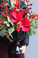 Karminowa Villa, świąteczny stroik w pucharze