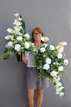 White Fluena 2, komplet dekoracji nagrobnych, kompozycja + bukiet 