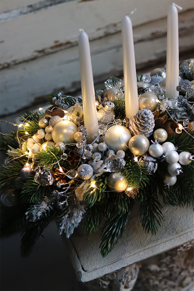 adwentowy stroik na stół, White Christmas Milano, wym.35x48cm