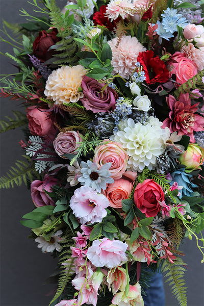 Barnaba, elegancka wiązanka nagrobna