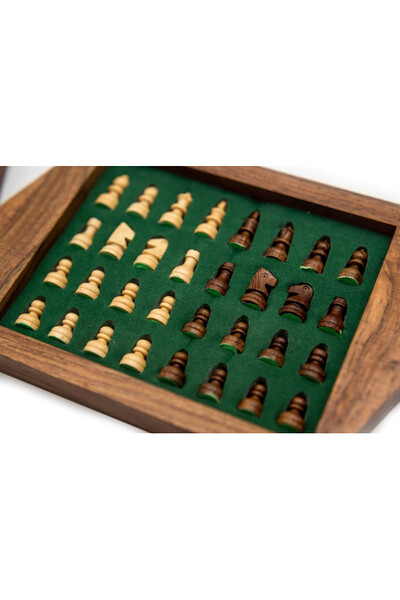 Octagon, magnetyczne szachy z szufladą