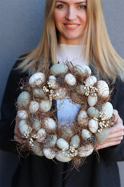 Jaja w Kurniku, wianek wielkanocny z jajkami