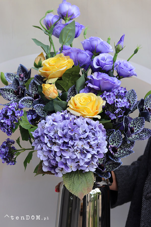 Letnie Fiolety, bukiet w wazonie