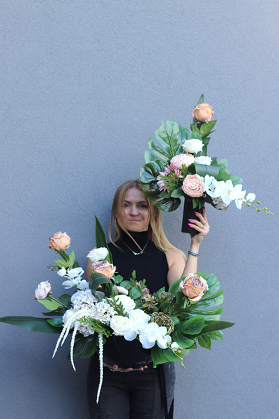 Elwira, kompozycja nagrobna w misie