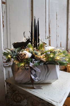 Marmurowe Święta, stroik adwentowy, wym.38x36cm  