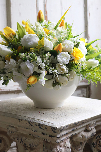 Amira Premium, wiosenna dekoracja kwiatowa, wym.28x40cm