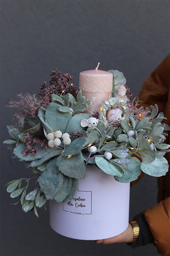 OD RĘKI Romantyczne Święta, flowerbox świąteczny LED, wys.35cm