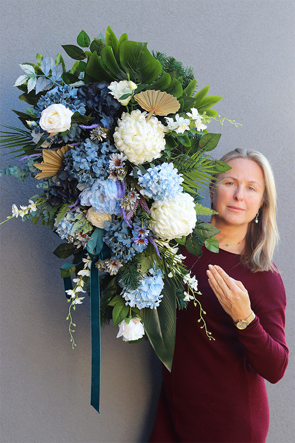  Deluxe Blue, niebieska wiązanka nagrobna