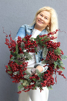 Czerwone Korale Geruta, zimowy wianek z owocami