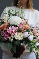 Helojza, zestaw dekoracji nagrobnych