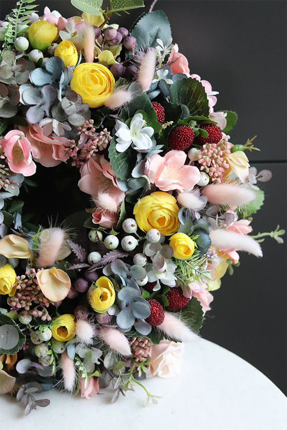 Easter Pastels, wiosenny wianek dekoracyjny