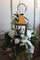 Angelo Garden Goldis, kompozycja nagrobna z aniołem i lampionem, wys.62cm 