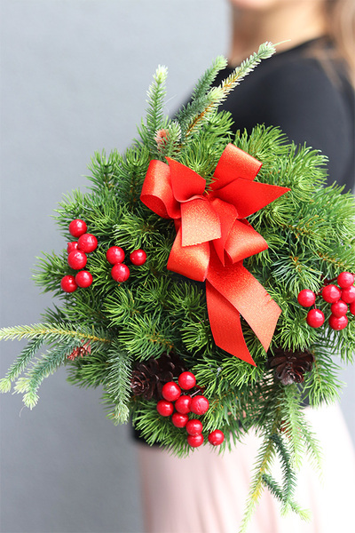 Red Xmas, wianek świąteczny z kokardą