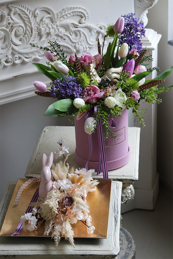 Pastelowa Helena, flowerbox welurowy z kogutem