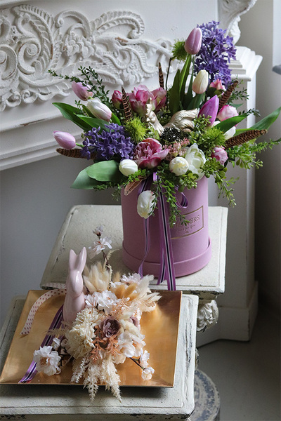 Pastelowa Helena, flowerbox welurowy z kogutem