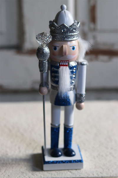 figurka bożonarodzeniowa dziadek do orzechów, Baita Blue B, wys.26cm