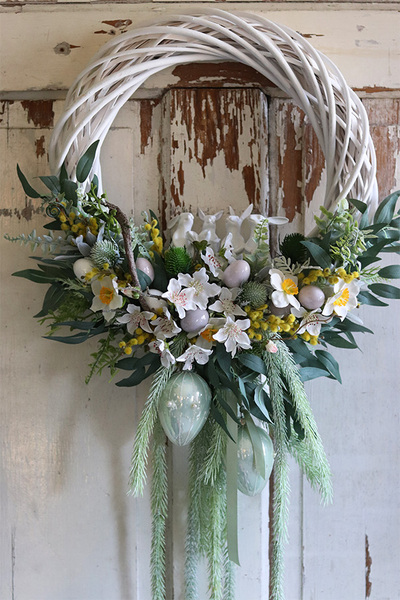 Mint Easter, wielkanocny wianek z zajączkami