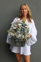 Volcan Szarotka, kompozycja nagrobna w misie